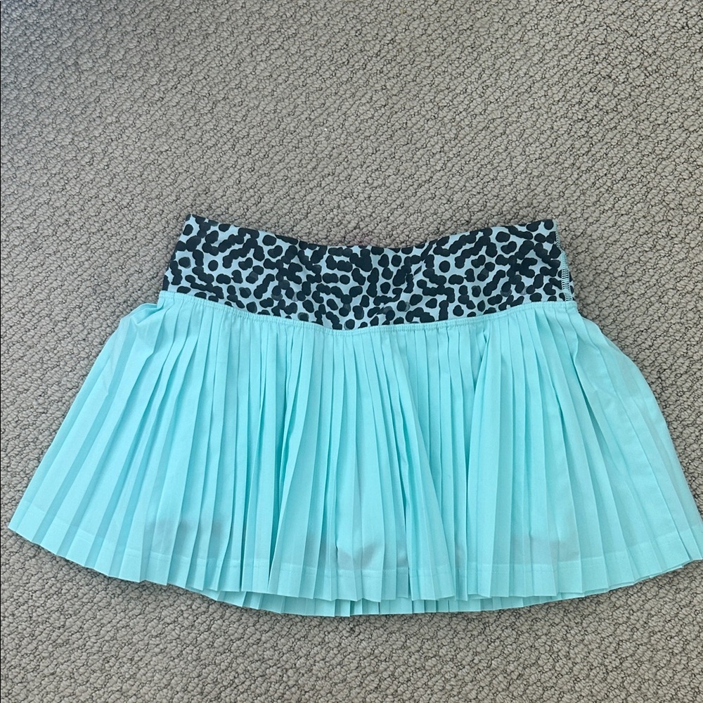 lululemon athletica Aqua and Black Pleated Mini Skirt